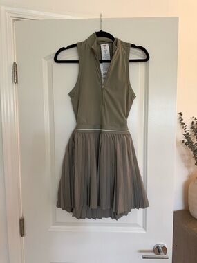 Wilson Sleeveless Pleated Tennis Dress in Olive Green